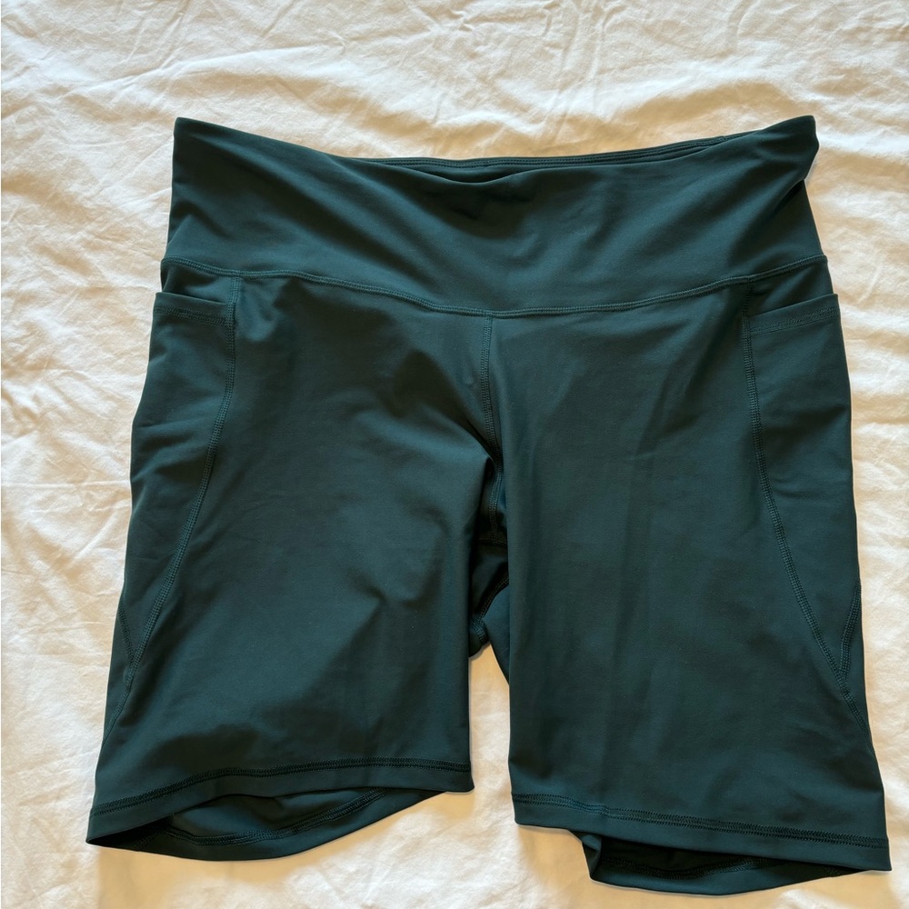 Old Navy XXL High Rise Bike Shorts with Pockets